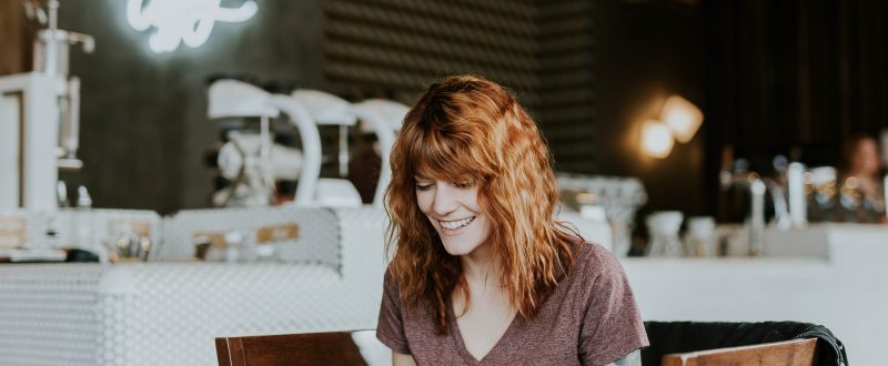 How to Create Impressive Resumes with Easelly